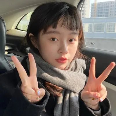 航向热带岛屿的冰山